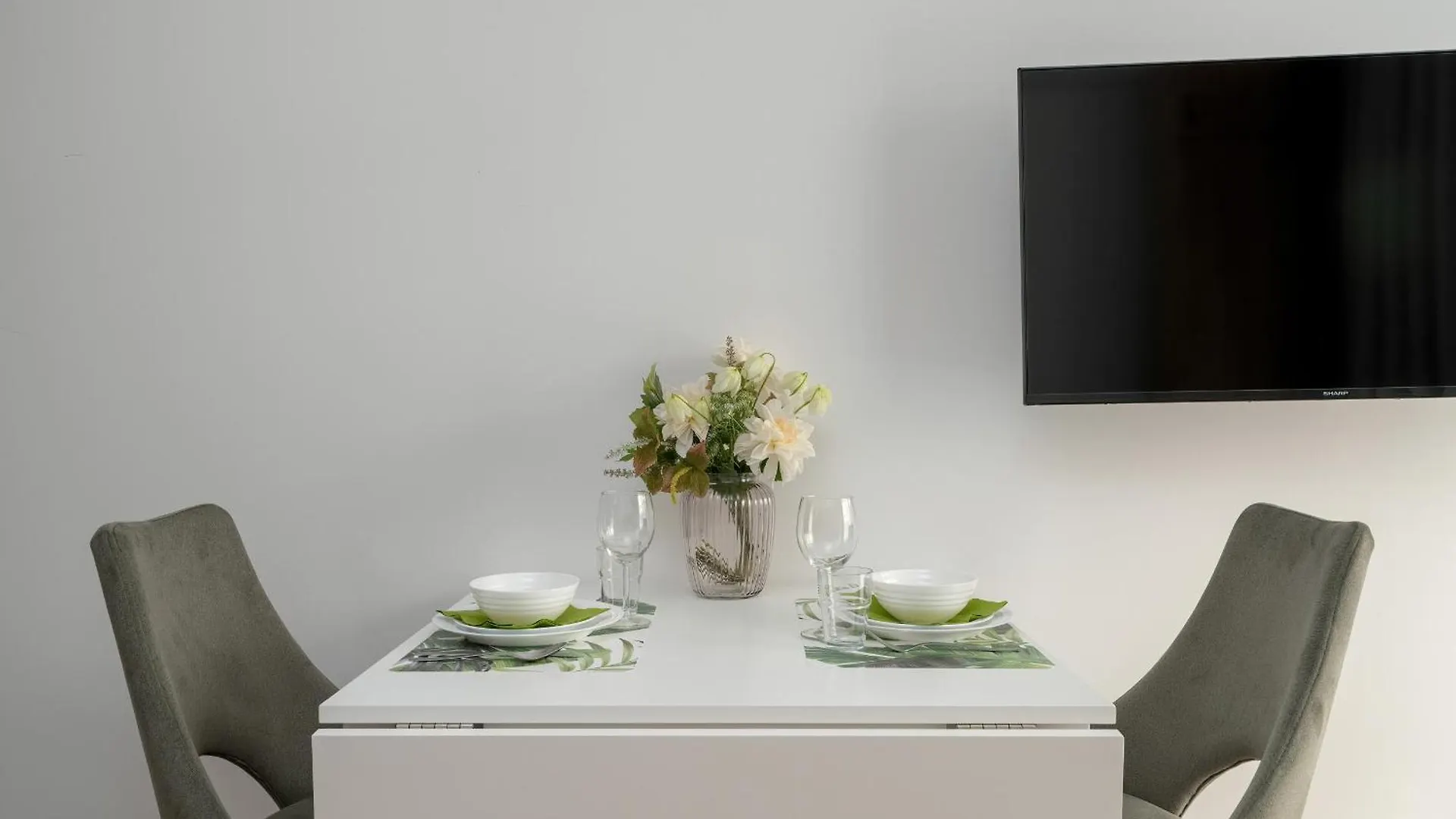 Stylowe Studia Z Tarasem W Poznaniu By Noclegi Renters Poznan
